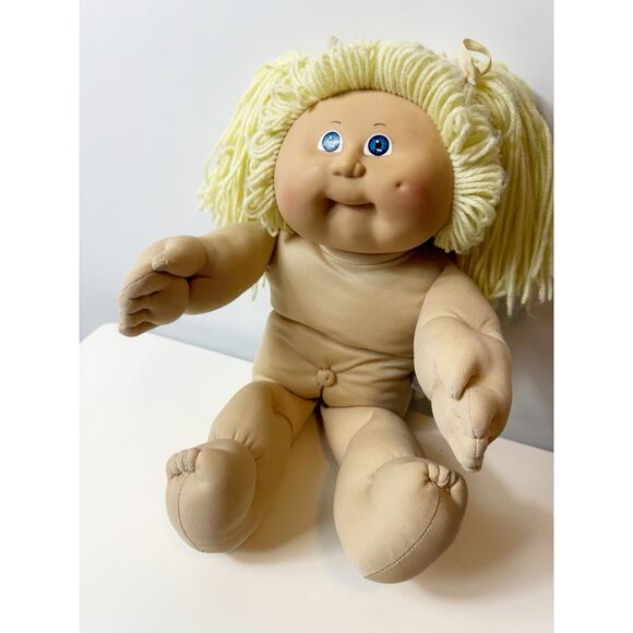 Vintage Cabbage Patch Kids Doll Head Marker 8 Lemon Blonde Ponytails Blue eyes - Picture 1 of 11